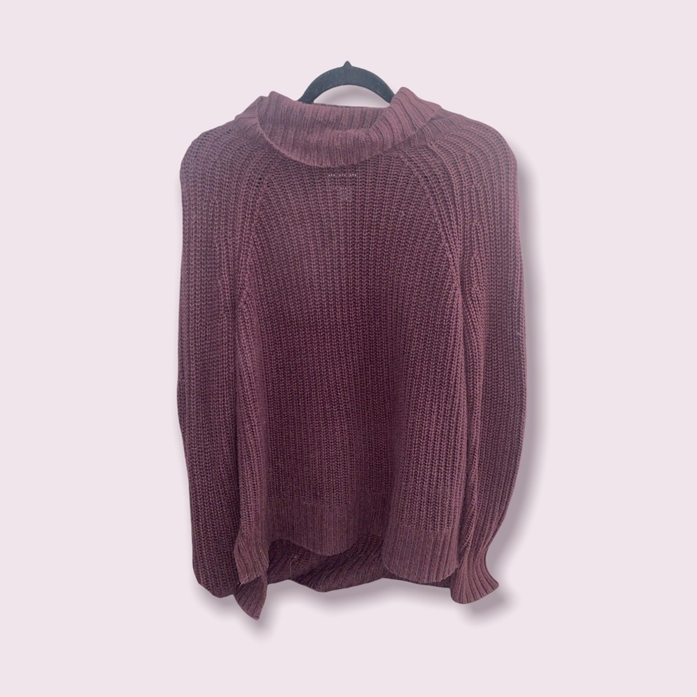 Purple over sized turtle neck